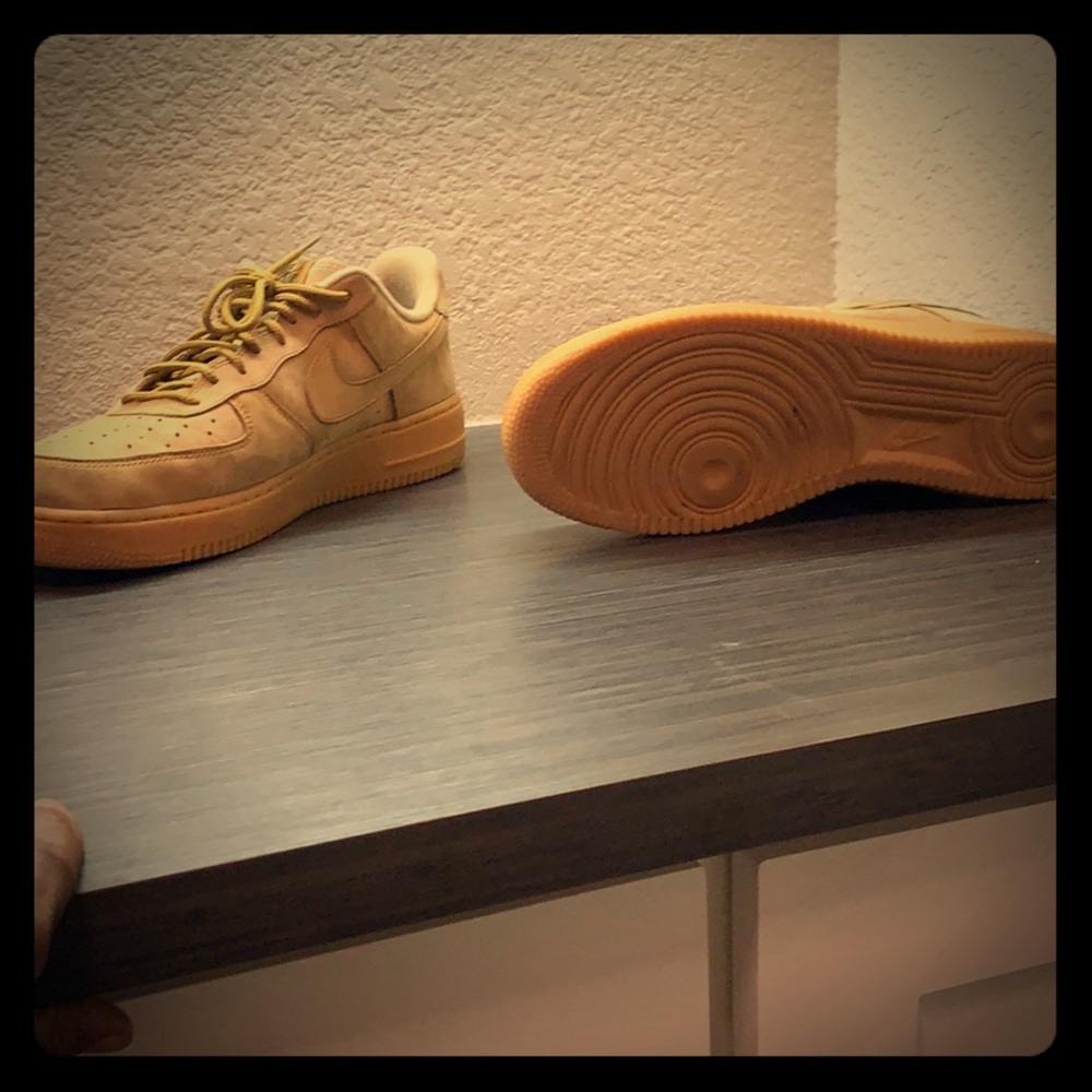 Limited Edition NIKE AIR FORCE ONE